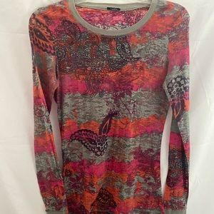 Rue 21 long sleeves tee